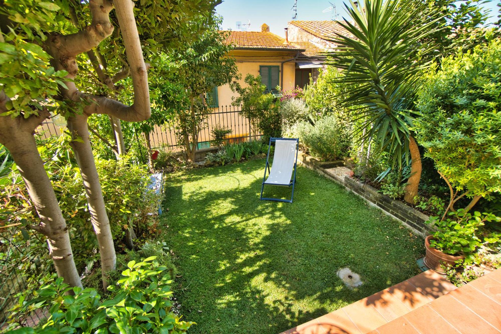 La Casa Nel Castello E Il Giardino Segreto Villa Suvereto Bagian luar foto